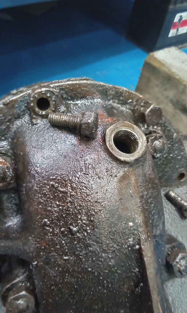 120626 1936 Fraser Nash BMW 319 Rear Diff Removal and Teardown 13