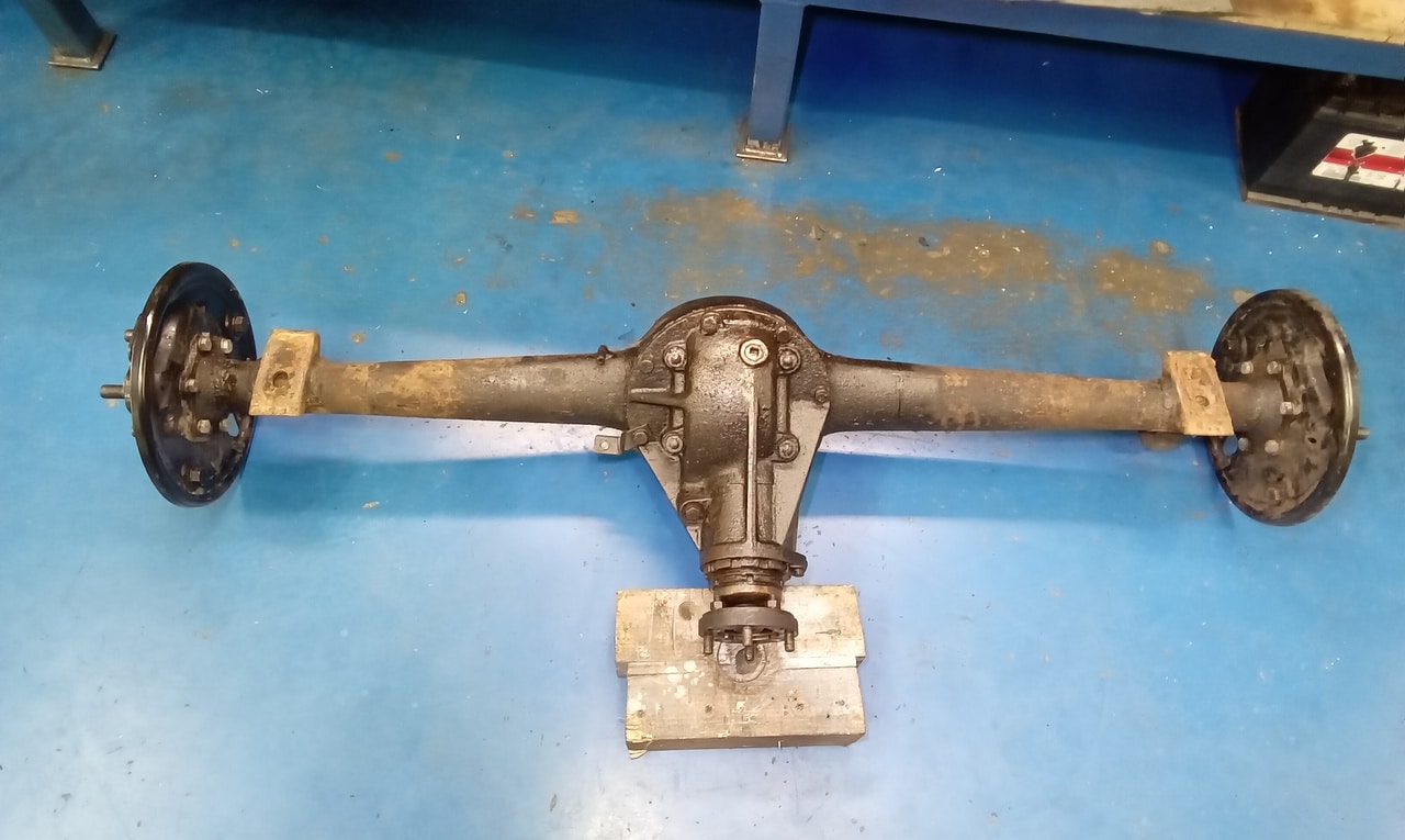 120626 1936 Fraser Nash BMW 319 Rear Diff Removal and Teardown 19