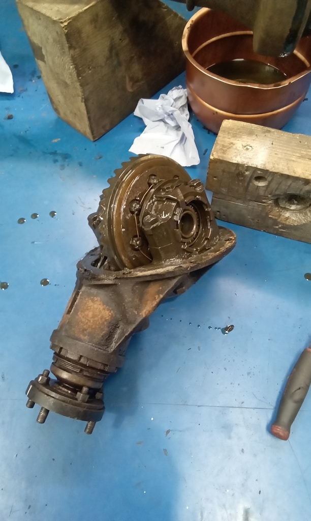 120626 1936 Fraser Nash BMW 319 Rear Diff Removal and Teardown 2