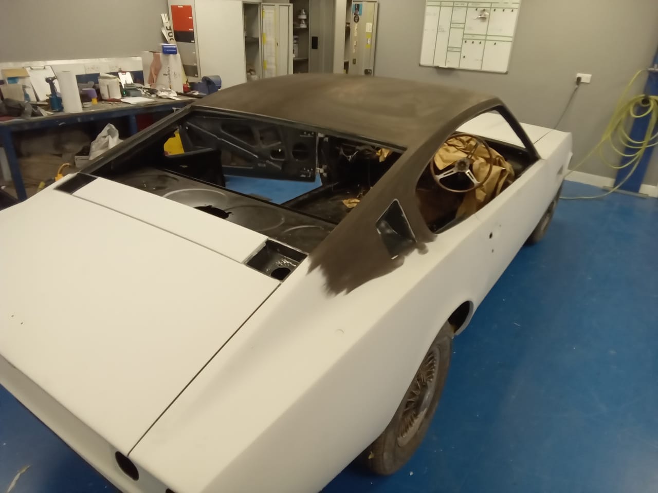 130626 1970 Aston Martin DBS Panel Levelling 11