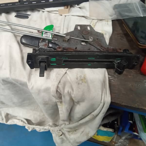 130626 1980 TVR 300S Dash Harness Routing 8