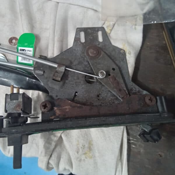 130626 1980 TVR 300S Dash Harness Routing 9
