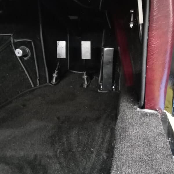 160626 1953 Aston Martin DB2 Interior Details 5