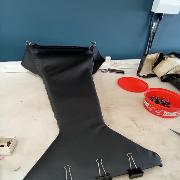 160626 1980 TVR 3000S Centre Console Retrim 2