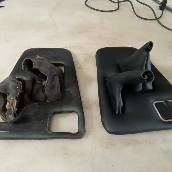 160626 1980 TVR 3000S Centre Console Retrim 7
