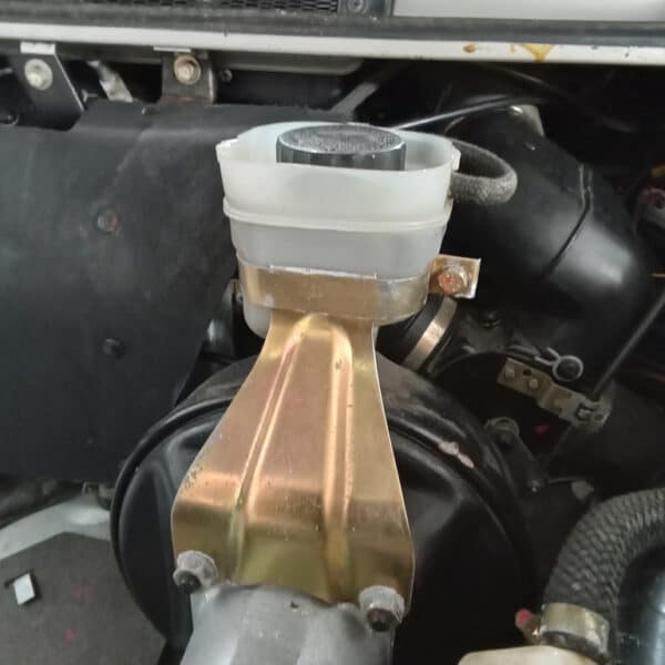 160626 1981 Porsche 911 New Brake Fluid