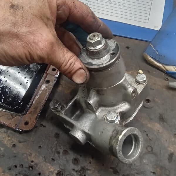 170626 1936 Fraser Nash BMW 319 Cylinder Head and Engine Block Inspection 8