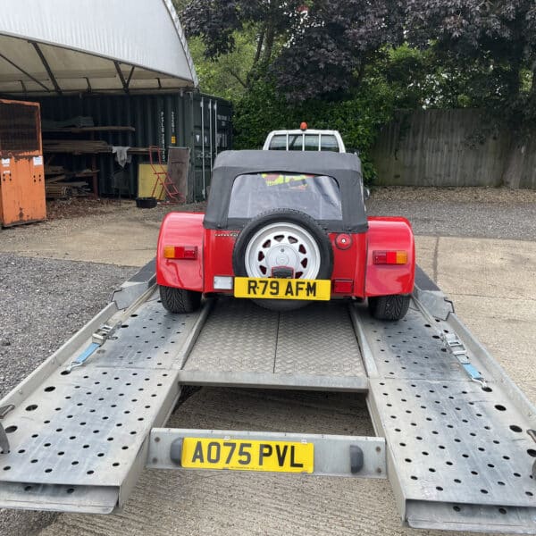 170626 1998 Caterham Seven Loaded for Transport 3