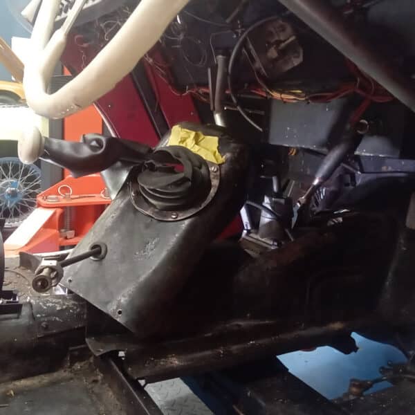 190626 1936 Fraser Nash BMW 319 Engine Removal 6