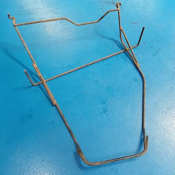 190626 2000 Peugeot 306 Spare Wheel Carrier and Subframe Removed for Paint
