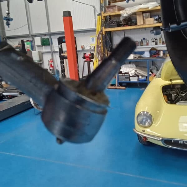 230626 1959 Jensen 541R Ball Joint Rubbers 2