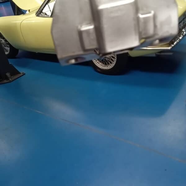 230626 1987 Mercedes 500SL Bumper Alignment and Boot Catch 9