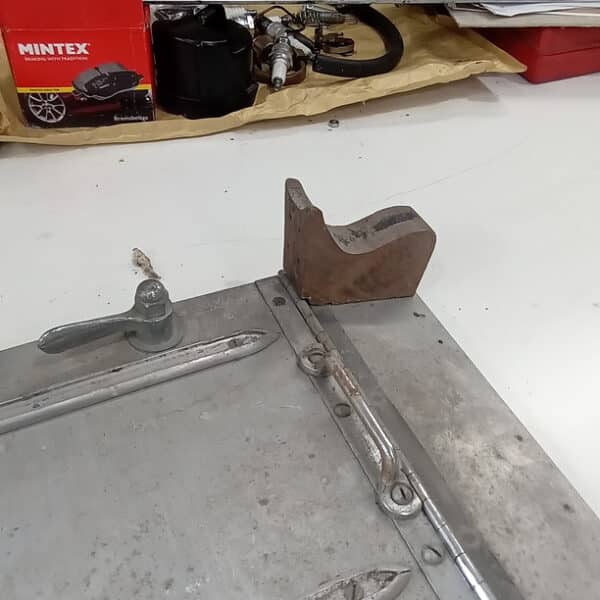 240626 1954 Aston Martin DB2 Chrome and Trim Strip Down and Inspection 31