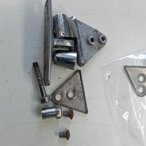 240626 1954 Aston Martin DB2 Chrome and Trim Strip Down and Inspection 56