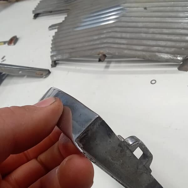 240626 1954 Aston Martin DB2 Damaged Chromework 29