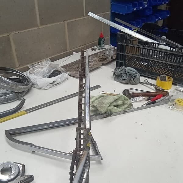 240626 1954 Aston Martin DB2 Damaged Chromework 7