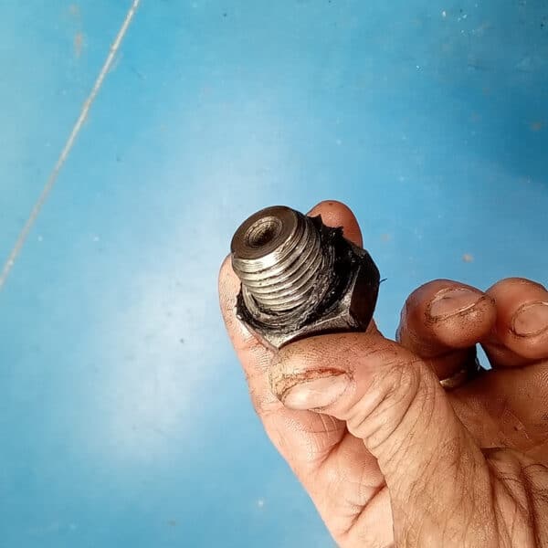 240626 1959 Jensen 541R Oil Filter Housing 5