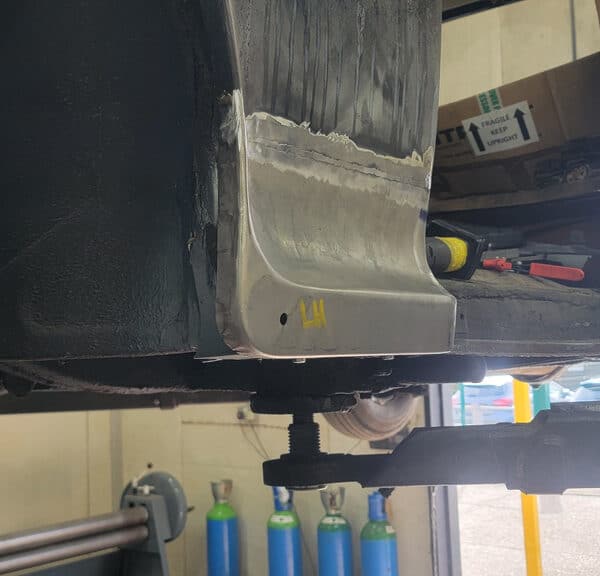 280526 1958 Rover 90 Left Wing Repaired 6