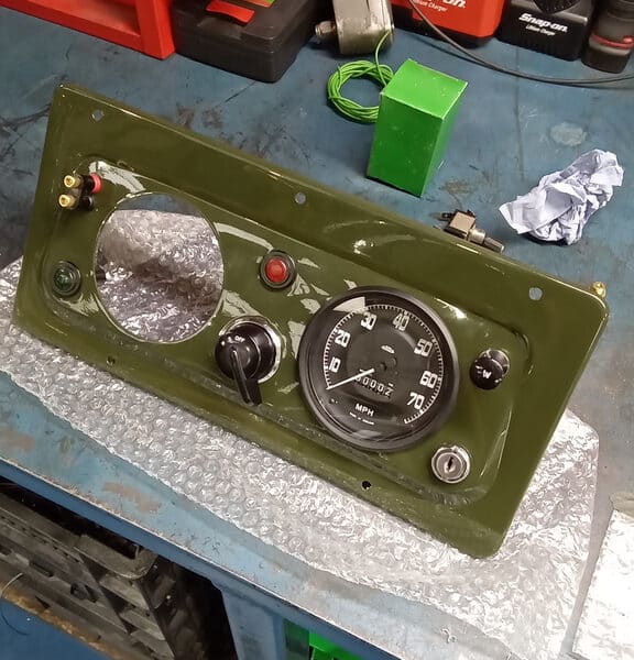 290526 1965 Land Rover Series 2a Cluster Build