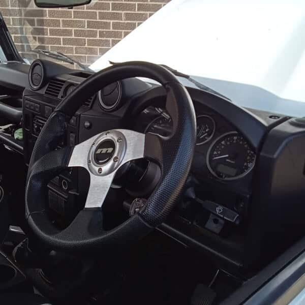 290526 2008 Land Rover Defender Pickup Appraisal 3