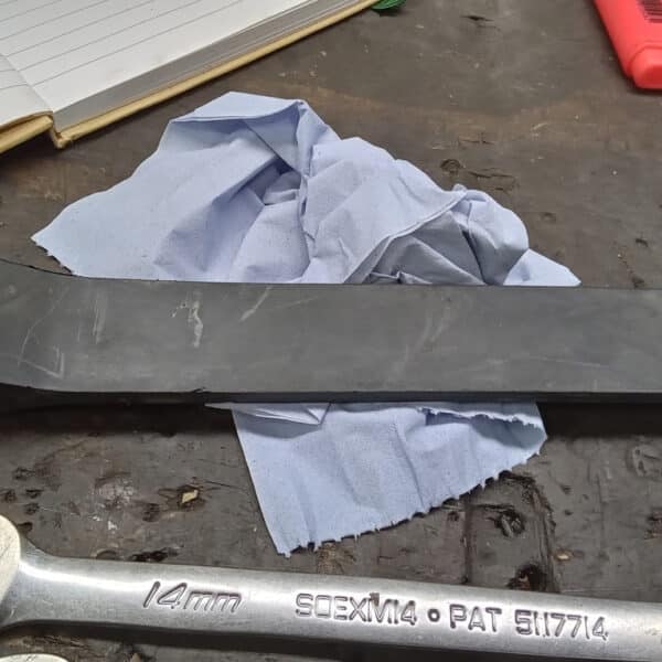 300526 1975 MG B Roadster Axle Strap 3