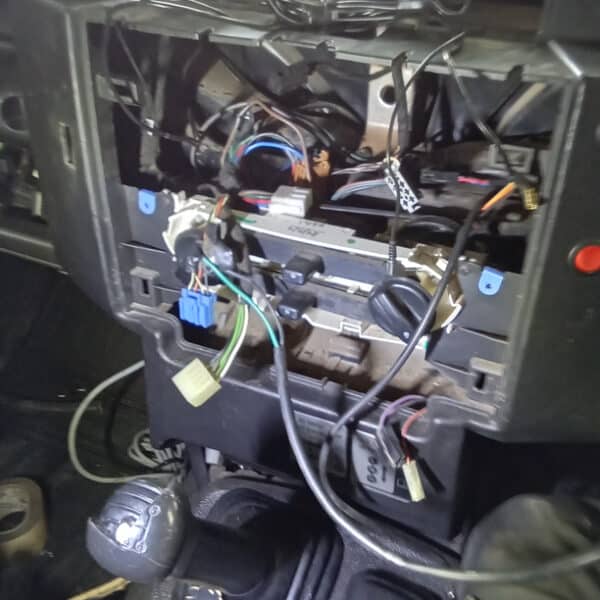 300526 2008 Land Rover Defender Pickup Wiring 2