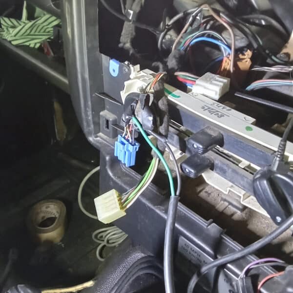300526 2008 Land Rover Defender Pickup Wiring 3