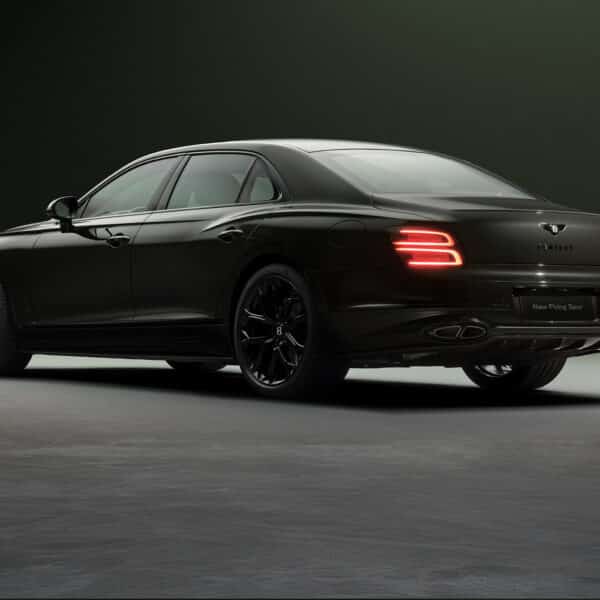New Flying Spur 10 1