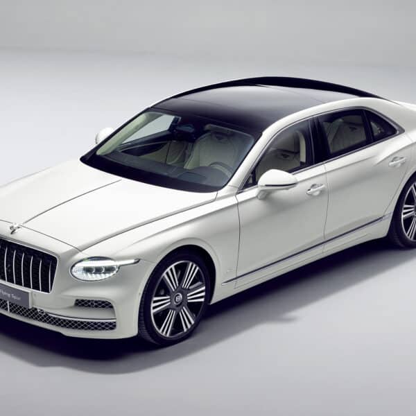 New Flying Spur 18 1