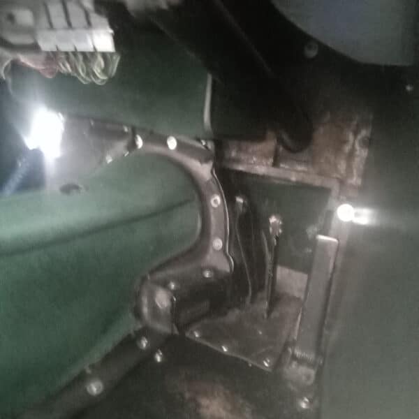 030726 1939 Jaguar SS100 Interior Back Together 3