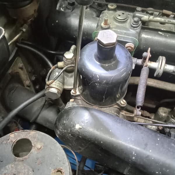 030726 1952 Bentley MkVI Drophead Prep for Start 17