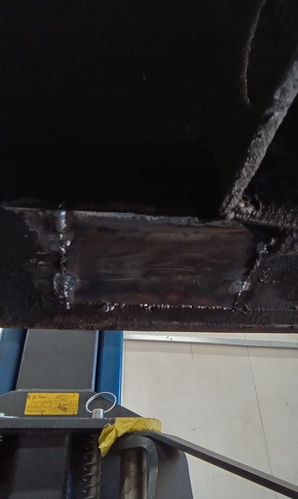 030726 1958 Rover 90 Inner Sills Welded