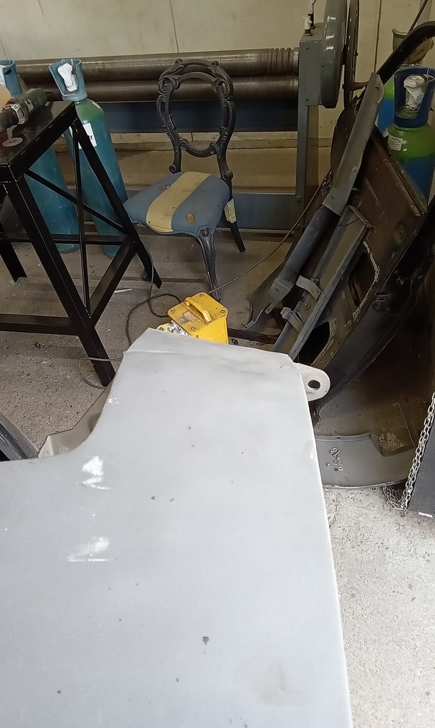 070726 1958 Rover 90 Panel Straightened 3
