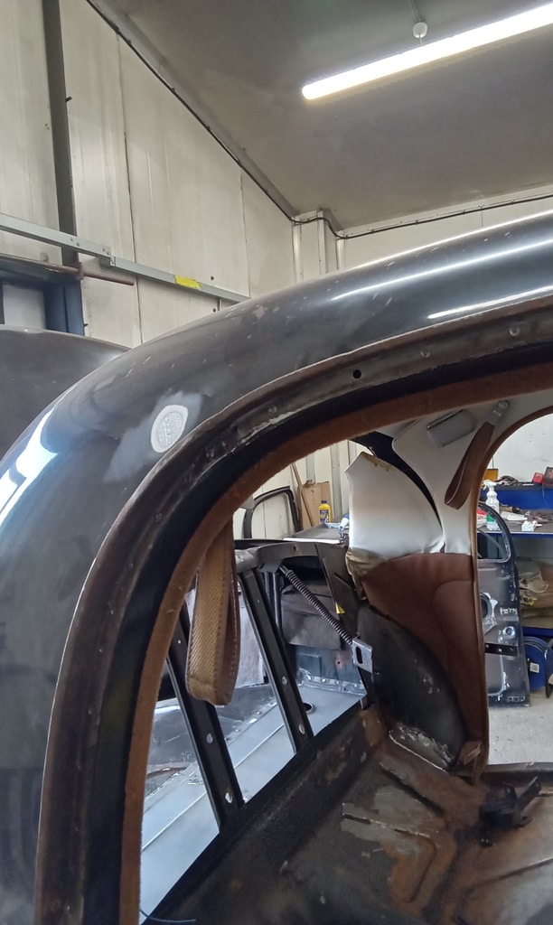 070726 1958 Rover 90 Rubber Channels Drilled Out 3