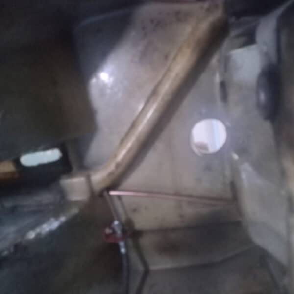 070726 1962 Lotus Elite Oil Leaks 2