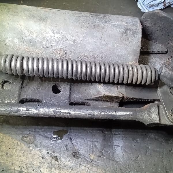 080726 1952 Bentley MkVI Drophead Front Brakes and Hood Removed 12