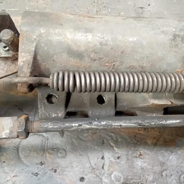 080726 1952 Bentley MkVI Drophead Front Brakes and Hood Removed 14