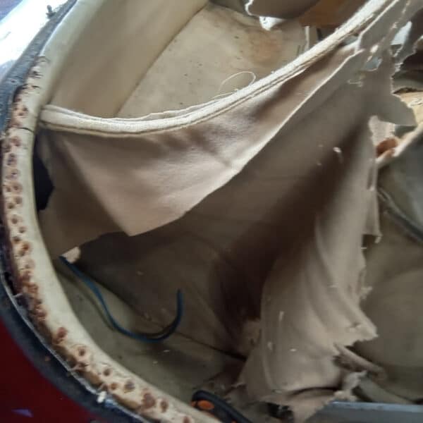 080726 1952 Bentley MkVI Drophead Hood and Headliner Strip Down 37