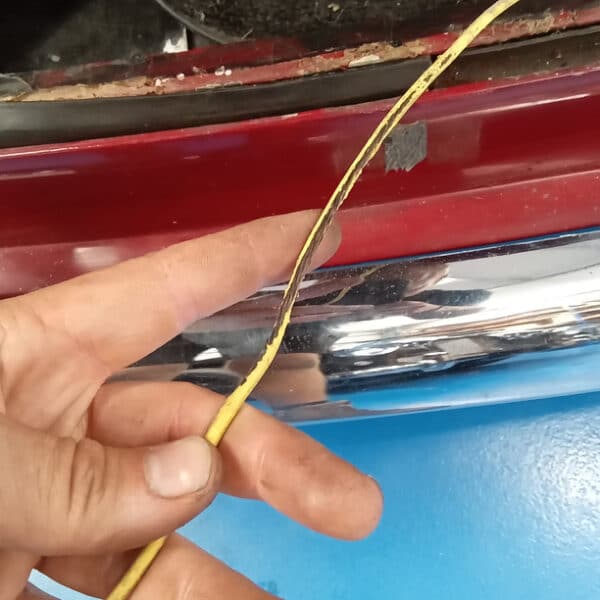 090726 1952 Bentley MkVI Drophead All Lighting Wires Chewed 4