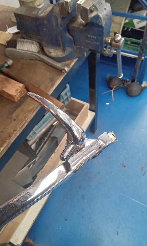 090726 1958 Rover 90 Chromework and Trims Removed and Catalogued 13