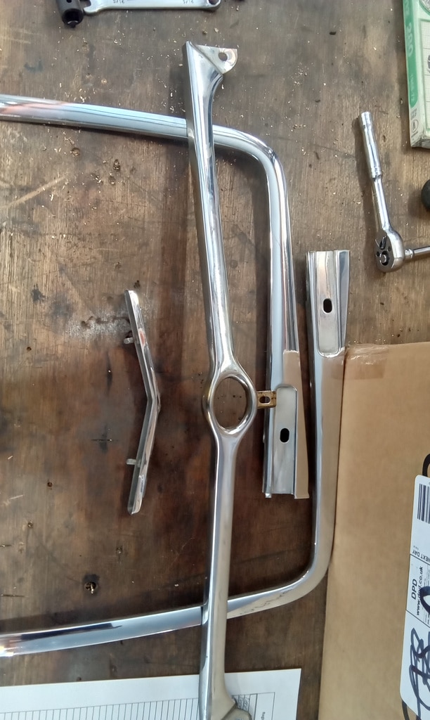 090726 1958 Rover 90 Chromework and Trims Removed and Catalogued 36