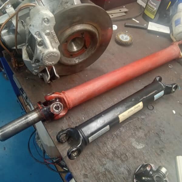 090726 1962 Lotus Elite Oil Leaks 6