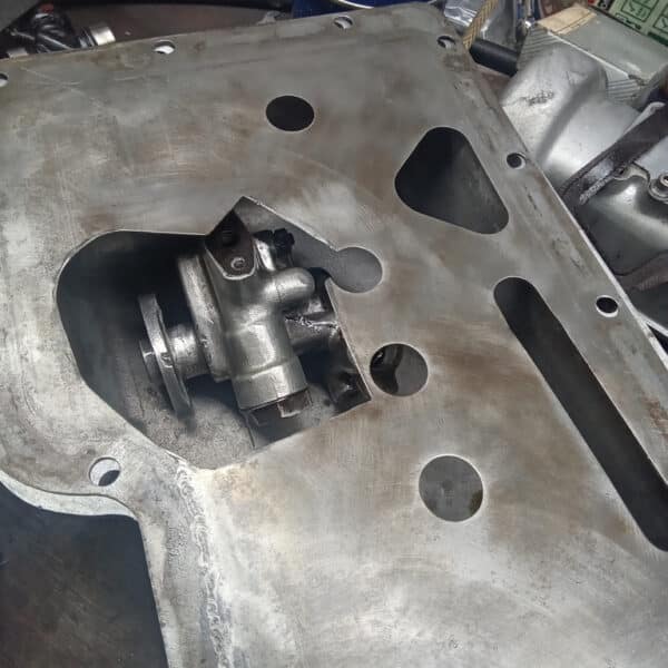 090726 1962 Lotus Elite Oil Leaks