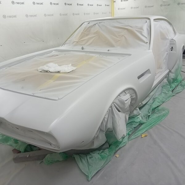 130626 1970 Aston Martin DBS Panel Levelling 14
