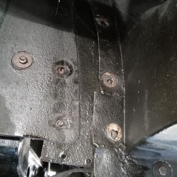 140726 1952 Bentley MkVI Drophead Grill Bolts Missing 2