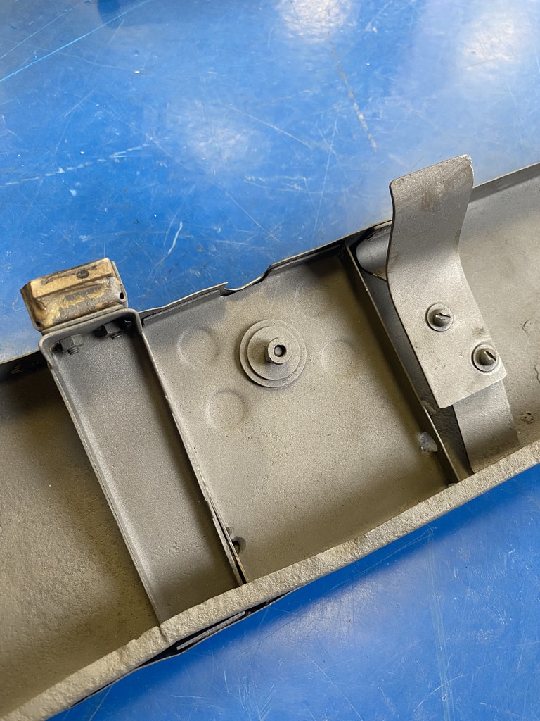 140726 1958 Rover 90 Spare Wheel Panel