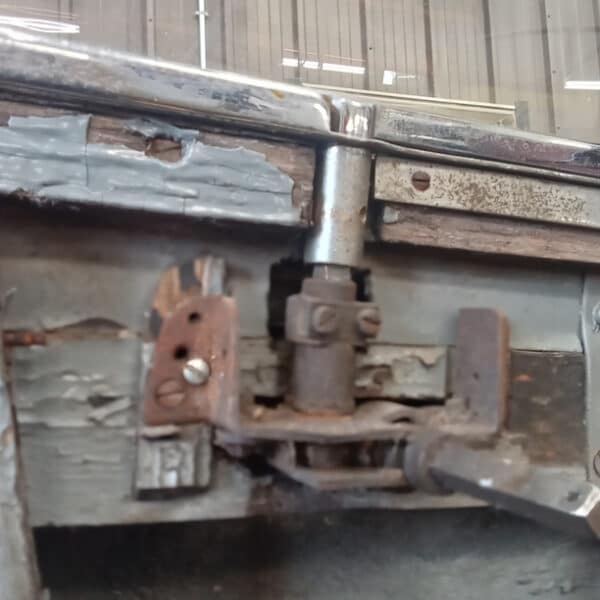150726 1952 Bentley MkVI Drophead NS Door Teardown Photos 17