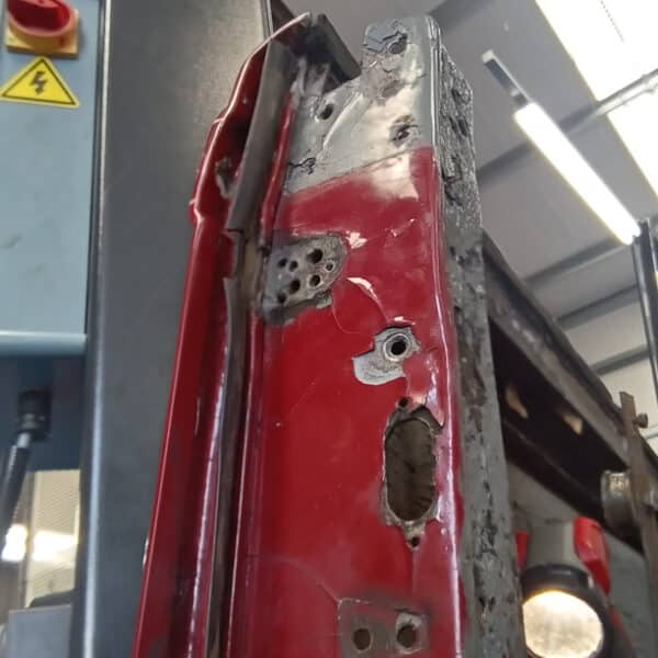 150726 1952 Bentley MkVI Drophead NS Door Teardown Photos 47