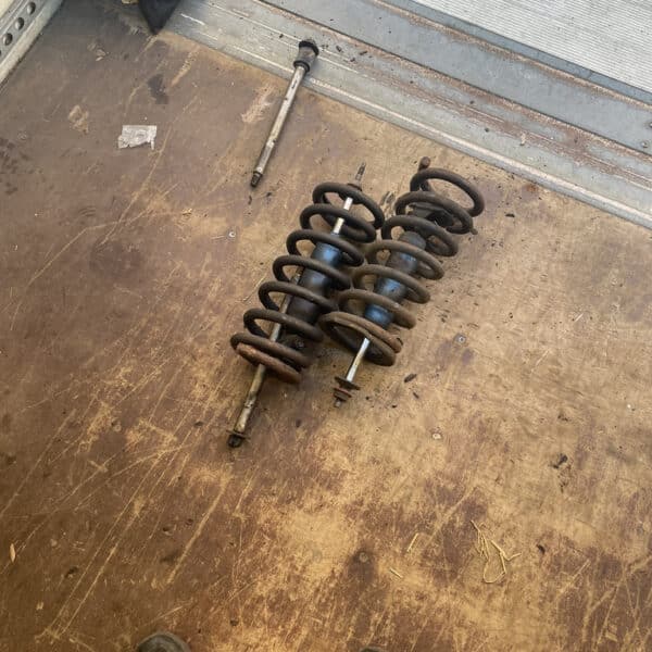 160726 1974 Jensen Interceptor Convertible Parts Collected 10