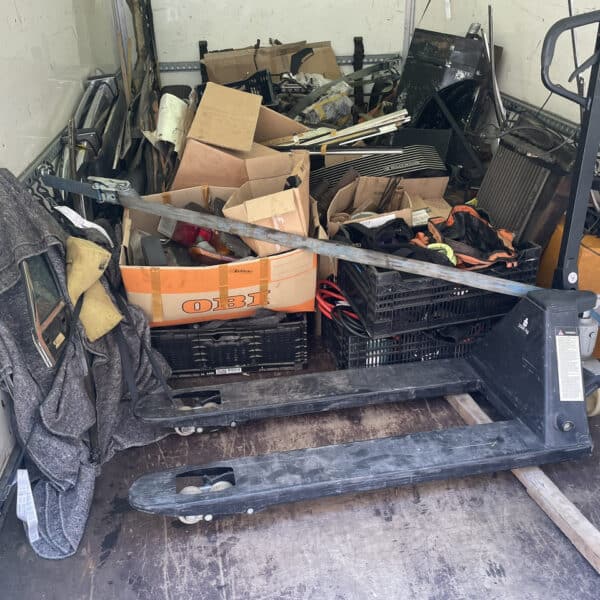 160726 1974 Jensen Interceptor Convertible Parts Collected 25